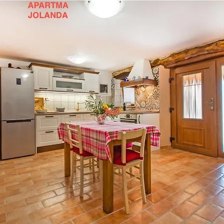 Apartma Jolanda Apartment *